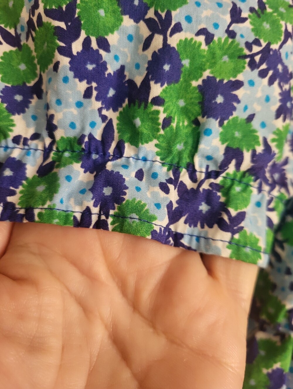 Zara dainty ditsy floral puff sleeve Milkmaid crop. Blue, green, purple. Small - Picture 12 of 16